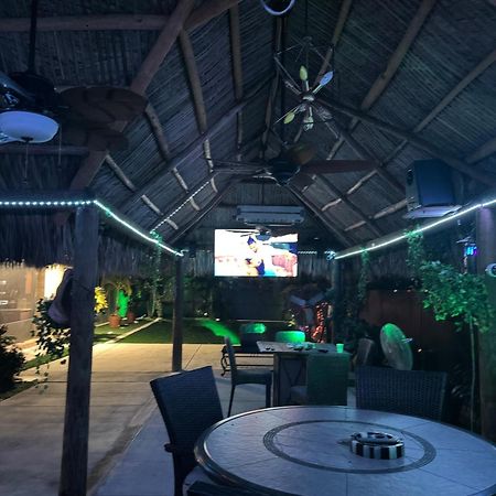 Paradise Oasis1 Golden Glades Εξωτερικό φωτογραφία