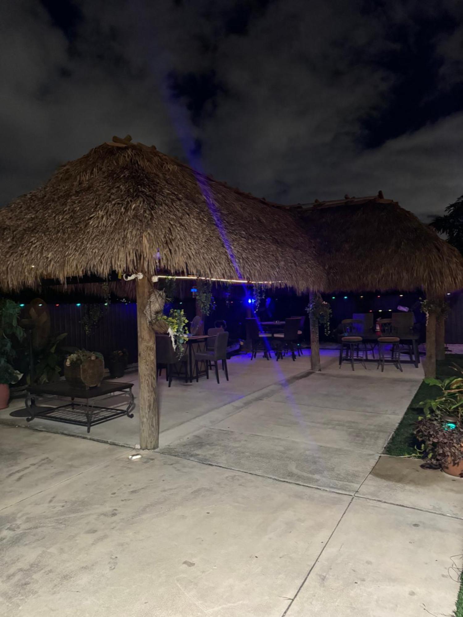 Paradise Oasis1 Golden Glades Εξωτερικό φωτογραφία