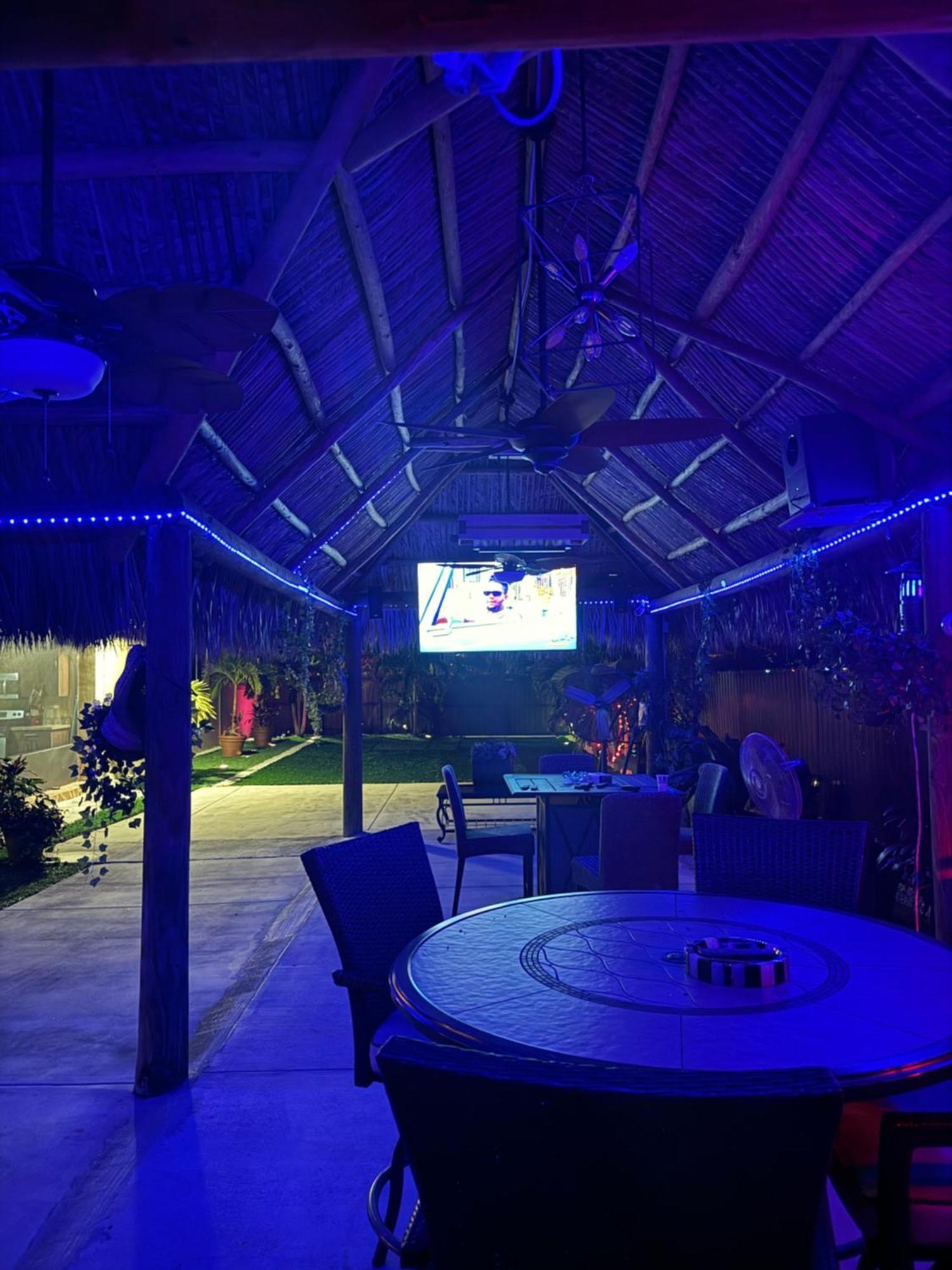 Paradise Oasis1 Golden Glades Εξωτερικό φωτογραφία